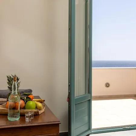 Ligaridia Stone & Sea Traditional Apartments