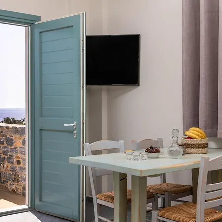 Ligaridia Stone & Sea Traditional Apartments