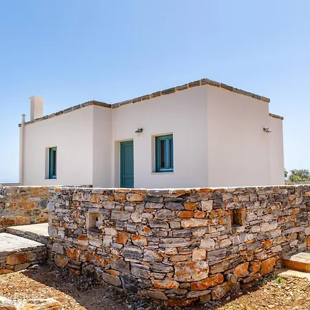 Ligaridia Stone & Sea Traditional Apartments アパート Moutsoúna